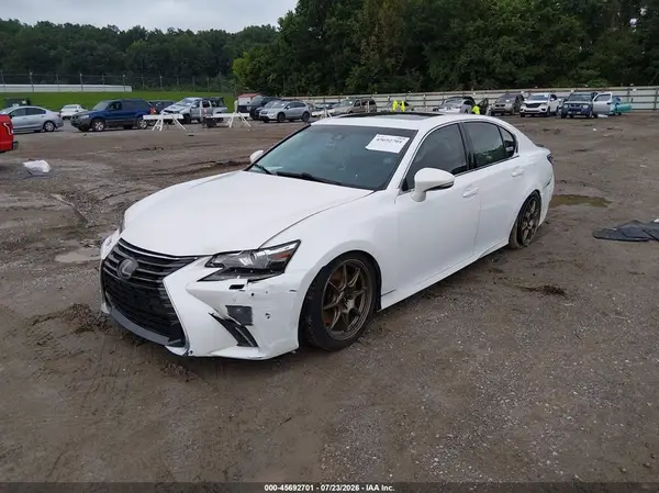 JTHCZ1BL5GA001812 2016 LEXUS GS - Image 2