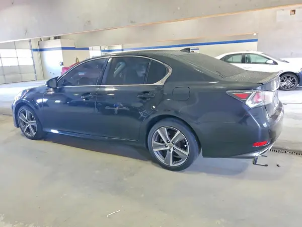 JTHCZ1BL7HA007306 2017 LEXUS GS - Image 2
