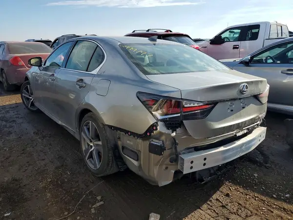 JTHCZ1BLXJA007743 2018 LEXUS GS - Image 2