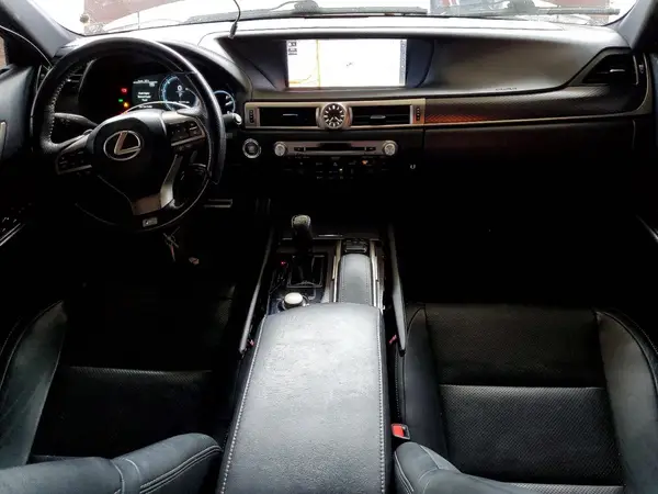 JTHCZ1BLXJA008066 2018 LEXUS GS - Image 8
