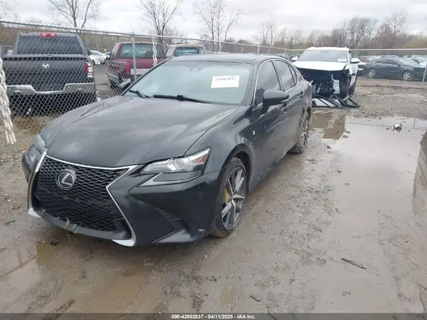 JTHCZ1BLXJA008410 2018 LEXUS GS - Image 2