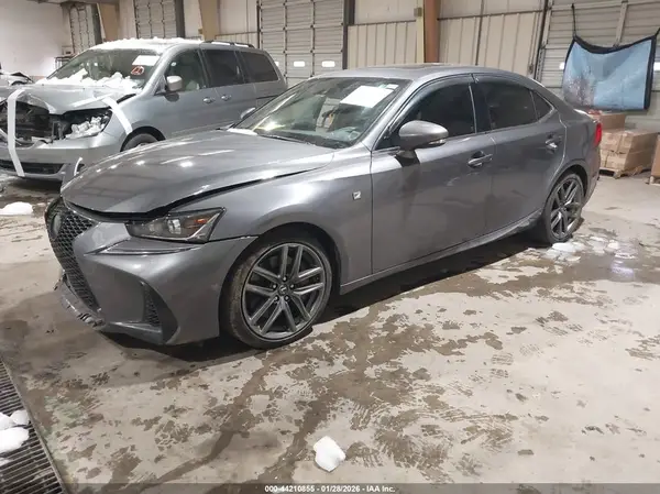 JTHCZ1D20J5015590 2018 LEXUS IS - Image 2