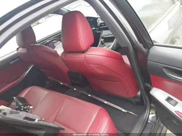 JTHCZ1D23J5016006 2018 LEXUS IS - Image 8