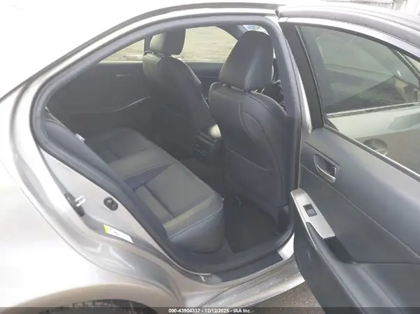 JTHCZ1D26J5014766 2018 LEXUS IS - Image 8