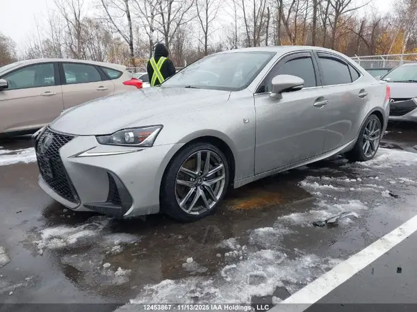 JTHCZ1D29J5015183 2018 LEXUS IS - Image 2