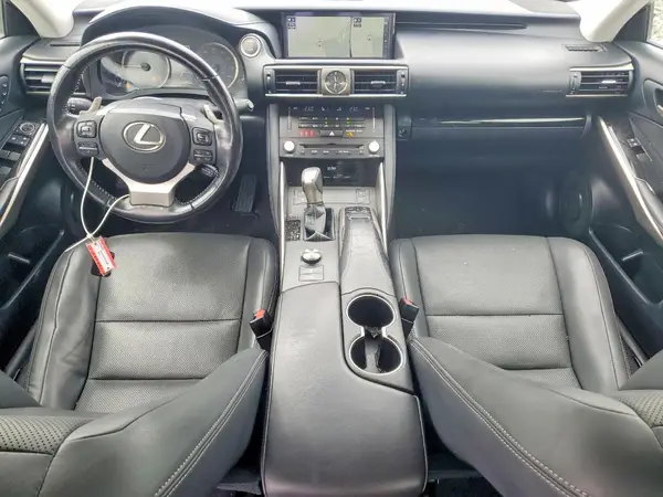 JTHCZ1D29J5015278 2018 LEXUS IS - Image 8