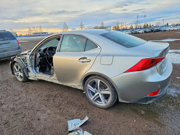 JTHCZ1D2XK5016375 2019 LEXUS IS - Image 2