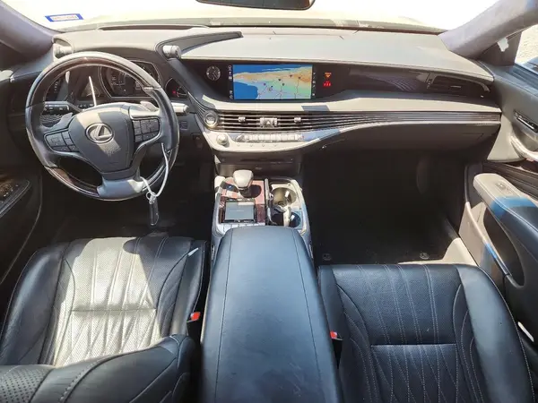 JTHD51FF1L5012944 2020 LEXUS LS - Image 8