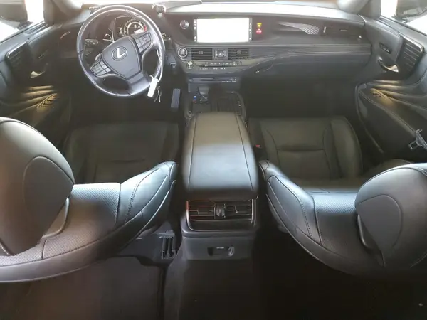 JTHD51FF1L5013060 2020 LEXUS LS - Image 8