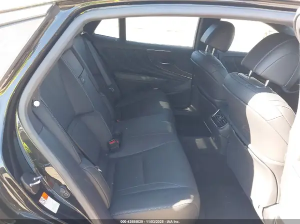 JTHD51FF1M5015084 2021 LEXUS LS - Image 8