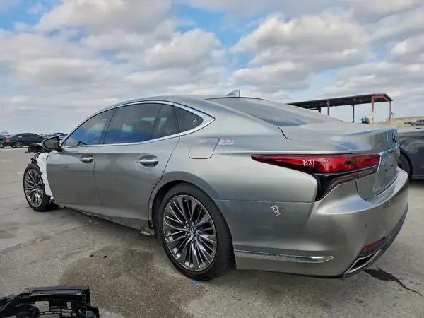 JTHD51FF1M5015182 2021 LEXUS LS - Image 2