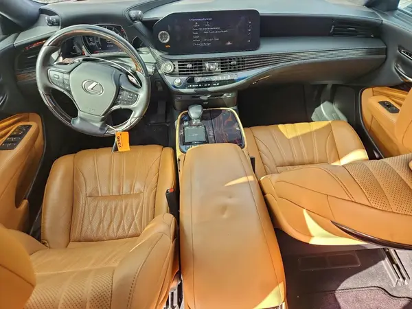 JTHD51FF1M5015182 2021 LEXUS LS - Image 8