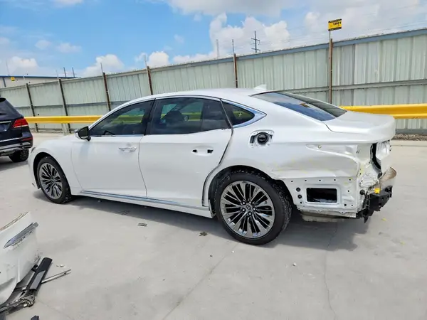 JTHD51FF3M5015068 2021 LEXUS LS - Image 2
