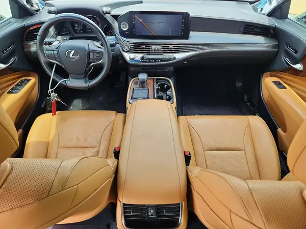 JTHD51FF3M5015068 2021 LEXUS LS - Image 8