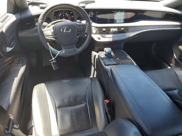 JTHD51FF4L5011139 2020 LEXUS LS - Image 8