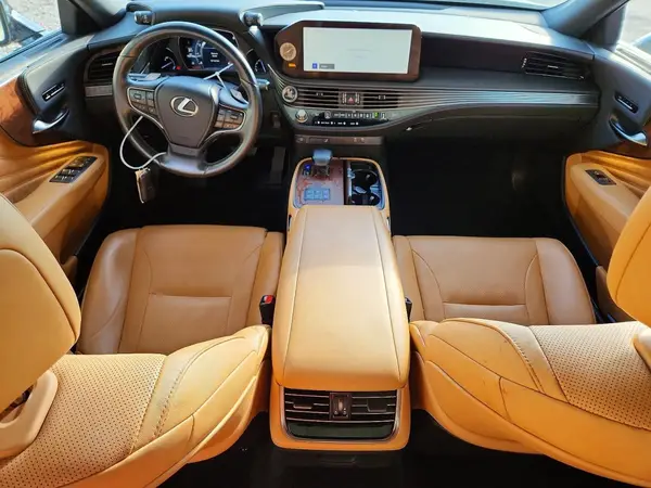 JTHD51FF4P5018081 2023 LEXUS LS - Image 8