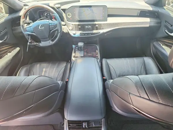 JTHD51FF5N5017163 2022 LEXUS LS - Image 8