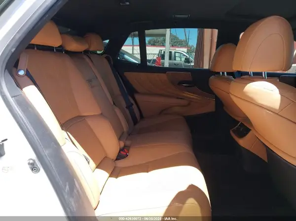 JTHD51FF6M5015310 2021 LEXUS LS - Image 8