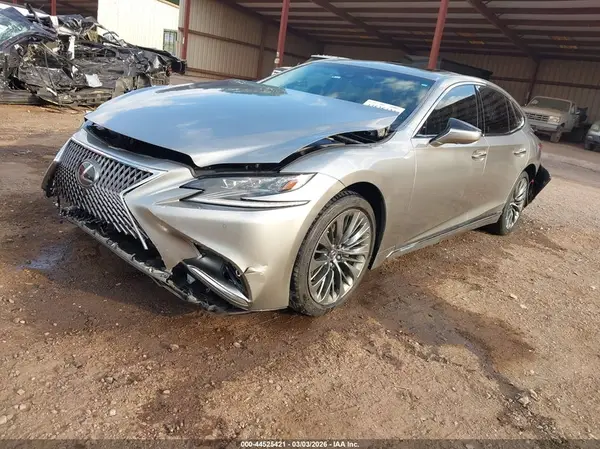 JTHD51FF7L5012334 2020 LEXUS LS - Image 2