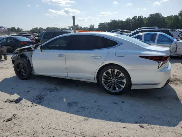 JTHD51FF8L5012147 2020 LEXUS LS - Image 2