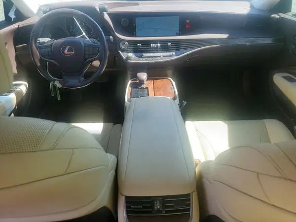 JTHD51FF8L5012763 2020 LEXUS LS - Image 8