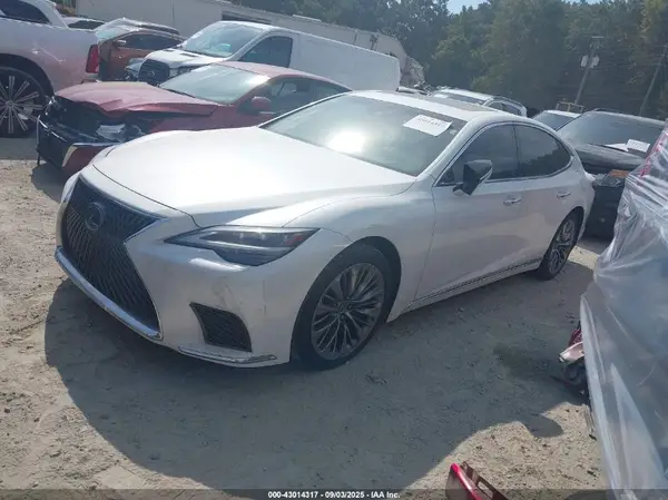 JTHD51FF8M5013428 2021 LEXUS LS - Image 2