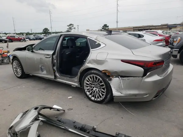 JTHD51FF8R5020127 2024 LEXUS LS - Image 2