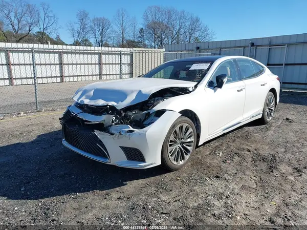 JTHD51FF9N5017179 2022 LEXUS LS - Image 2