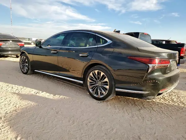 JTHD51FFXL5012716 2020 LEXUS LS - Image 2