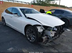 JTHD51FFXM5014368 2021 LEXUS LS