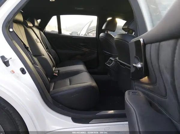 JTHD51FFXM5014368 2021 LEXUS LS - Image 8