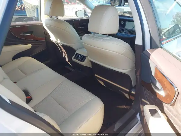 JTHD51GF0L5008012 2020 LEXUS LS - Image 8