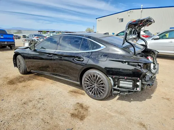 JTHD51GF1T5013140 2026 LEXUS LS - Image 2