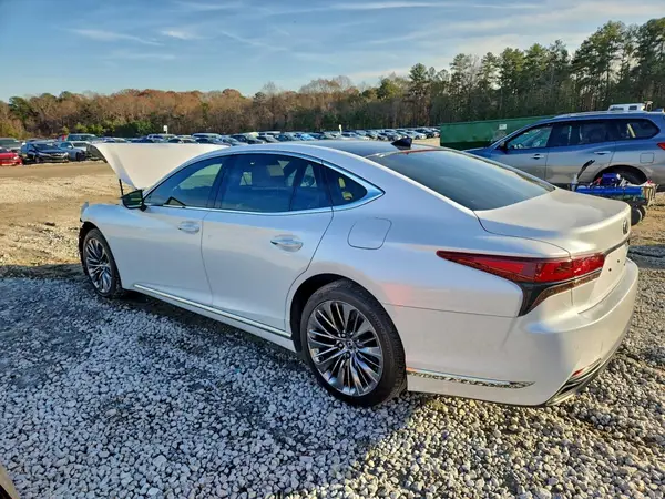 JTHD51GF2P5011077 2023 LEXUS LS - Image 2