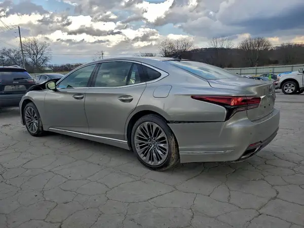 JTHD51GF5N5010664 2022 LEXUS LS - Image 2