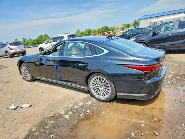 JTHD51GF8R5012270 2024 LEXUS LS - Image 2