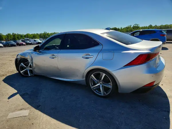 JTHD81F20L5040643 2020 LEXUS IS - Image 2