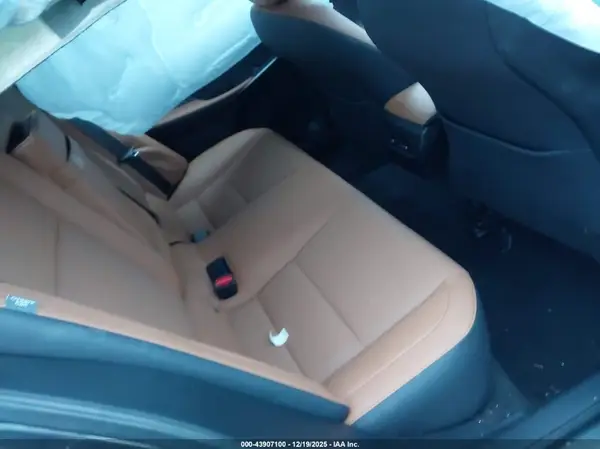 JTHD81F20P5052023 2023 LEXUS IS - Image 8