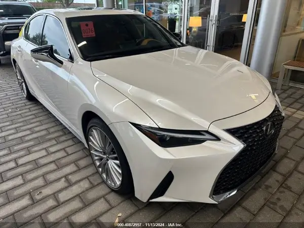 JTHD81F21R5052860 2024 LEXUS IS - Image 1