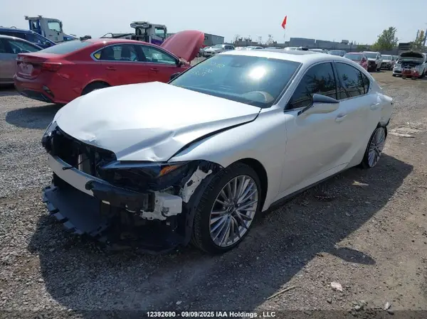 JTHD81F21S5055103 2025 LEXUS IS - Image 2