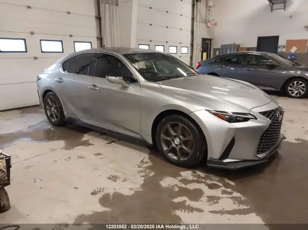 JTHD81F22N5047645 2022 LEXUS IS - Image 1
