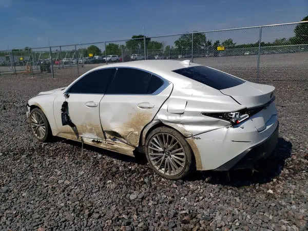 JTHD81F24N5048070 2022 LEXUS IS - Image 2