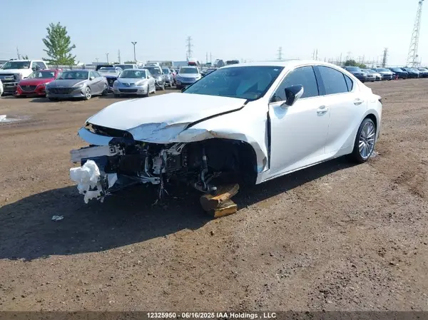 JTHD81F25N5049759 2022 LEXUS IS - Image 2