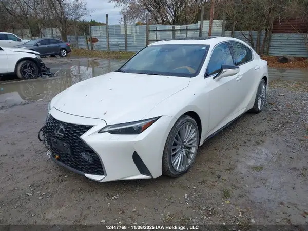 JTHD81F26N5049544 2022 LEXUS IS - Image 2