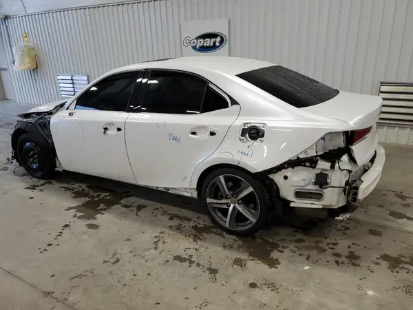 JTHD81F28L5042656 2020 LEXUS IS - Image 2