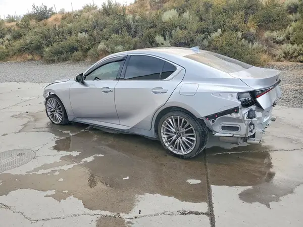 JTHD81F28P5052402 2023 LEXUS IS - Image 2