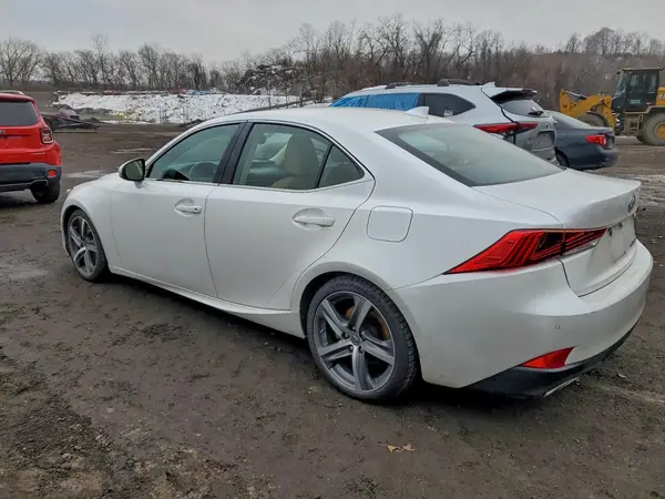 JTHD81F29L5042990 2020 LEXUS IS - Image 2