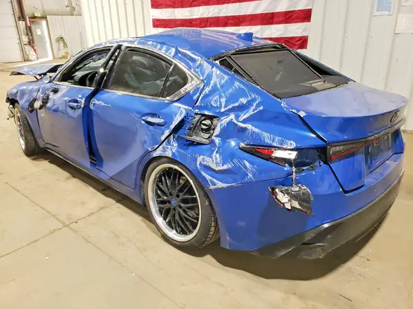 JTHD81F29N5050221 2022 LEXUS IS - Image 2