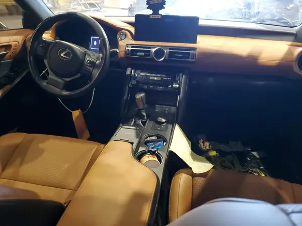 JTHD81F2XN5049823 2022 LEXUS IS - Image 8