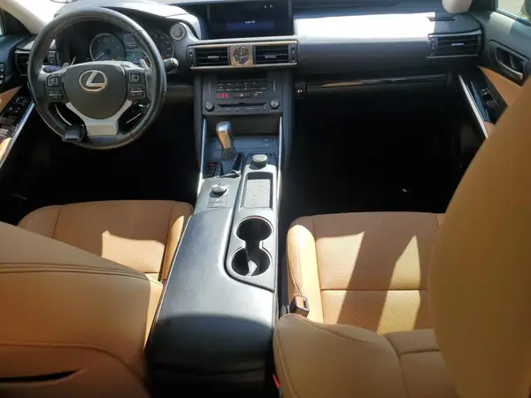JTHDA1D20L5101237 2020 LEXUS IS - Image 8